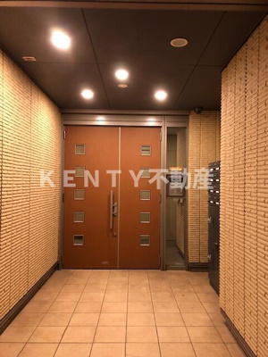 【エントランス】 | 大岡山フローラ | 清潔なエントランスです