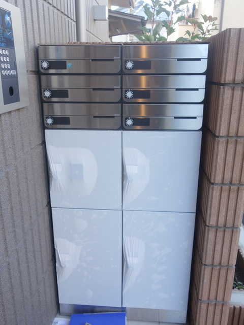 キュロコ十条のロビー