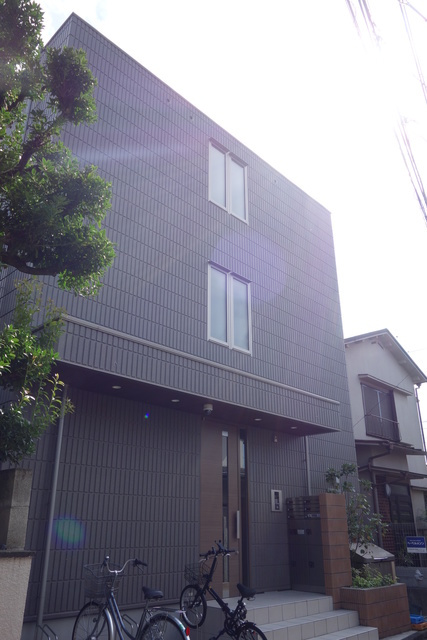 キュロコ十条の外観