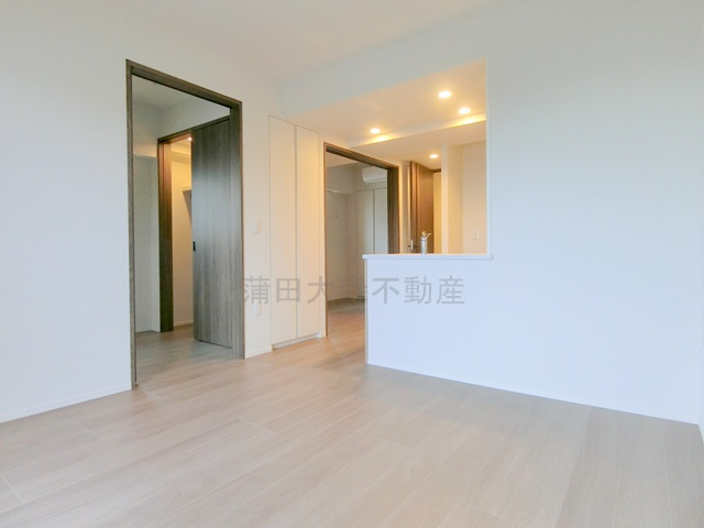 プレディアコート大森山王の居間・リビング