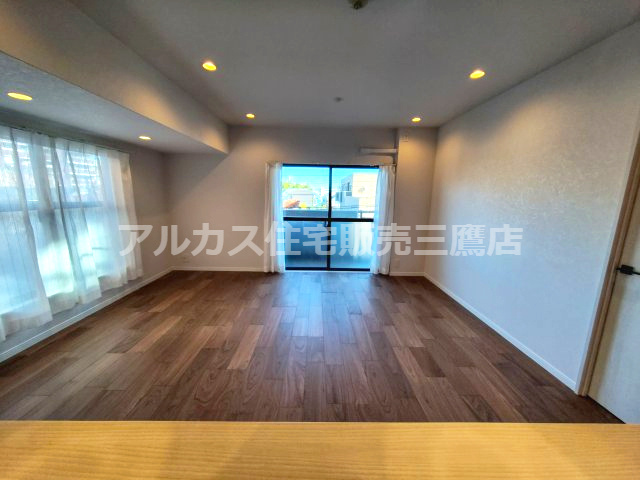 【内覧動画公開中！】マイキャッスル三鷹Ⅱの居間・リビング