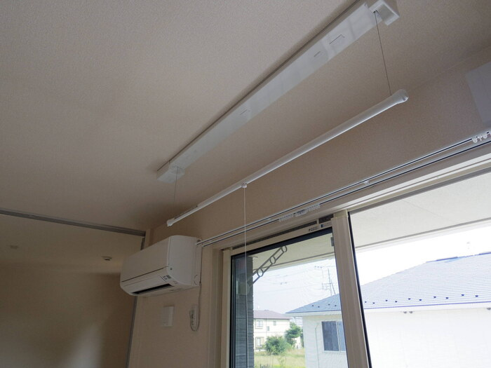 カーサベルデの内装|エアコン・室内物干し