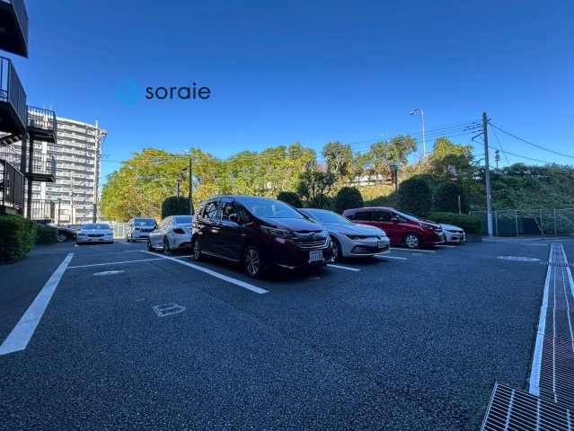 NICライブステイツ川越南大塚　5階の駐車場|令和7年11月28日撮影。