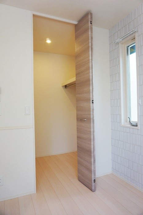 パライソ熱田六番町　B棟の収納|大きなスペースがあり、収納には困りません