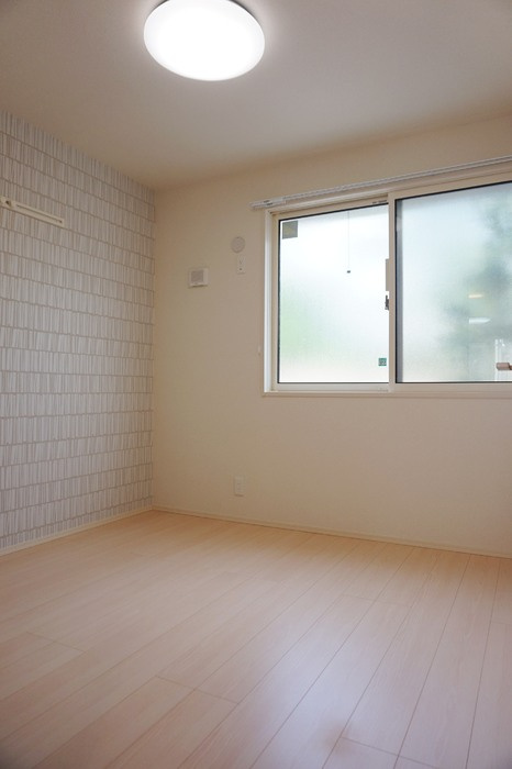 パライソ熱田六番町　B棟の洋室|洋室です