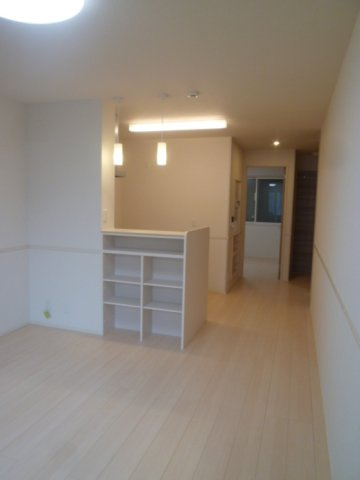 パライソ熱田六番町　B棟の居間・リビング|居間です