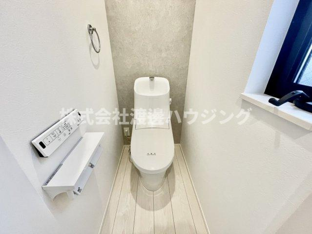 六軒町戸建てのトイレ