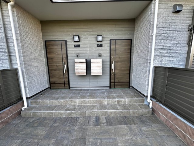 サンサージュ加納原田Ⅱのエントランス