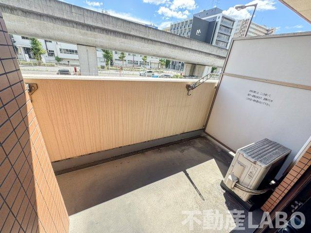 メゾンドラフィネのバルコニー