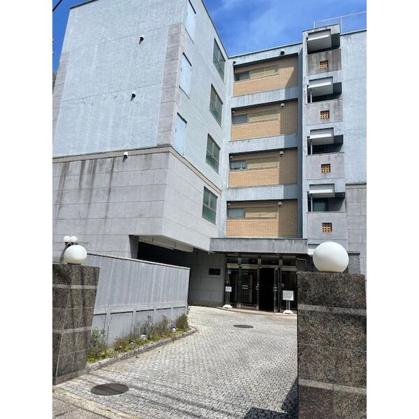 プラネシア星の子山科駅前