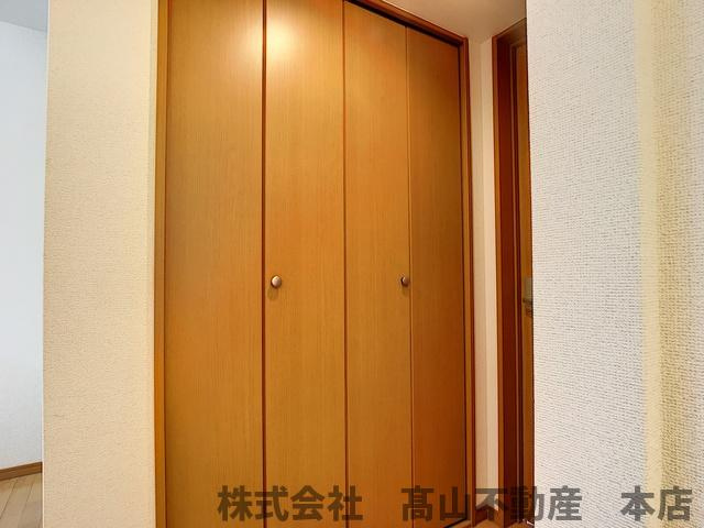 ジェニファーⅣの洋室