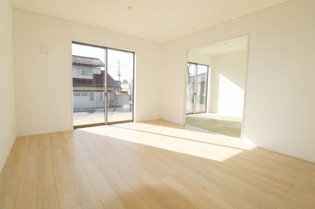 郡山市日和田町字日向　　　１号棟　　　日和田小学校、日和田中学区の和室|※同社施工例
