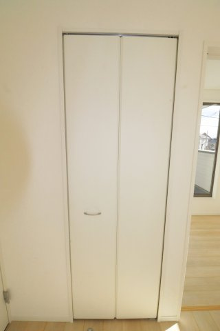 郡山市日和田町字日向　　　１号棟　　　日和田小学校、日和田中学区の収納|※同社施工例
