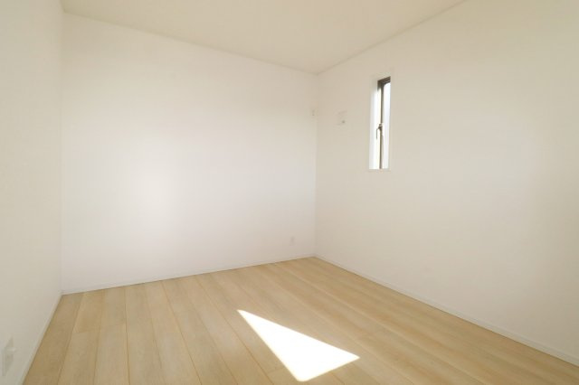 郡山市日和田町字日向　　　１号棟　　　日和田小学校、日和田中学区の収納|※同社施工例
