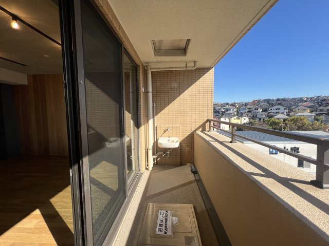 ～落ち着いた街が私を呼んでる～【クリオ洋光台壱番館】のバルコニー|バルコニーがあります