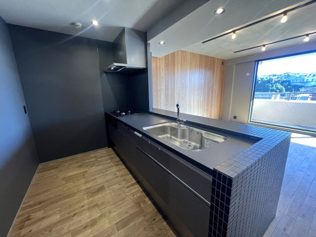 ～落ち着いた街が私を呼んでる～【クリオ洋光台壱番館】のキッチン|お料理しやすいキッチンです