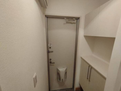 【玄関】 | グランモア千歳烏山