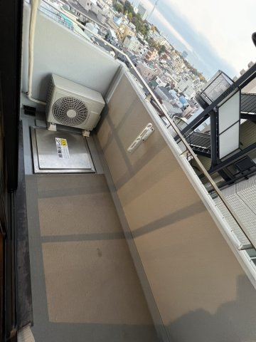 【バルコニー】
