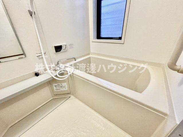 上甲東園4丁目戸建ての浴室