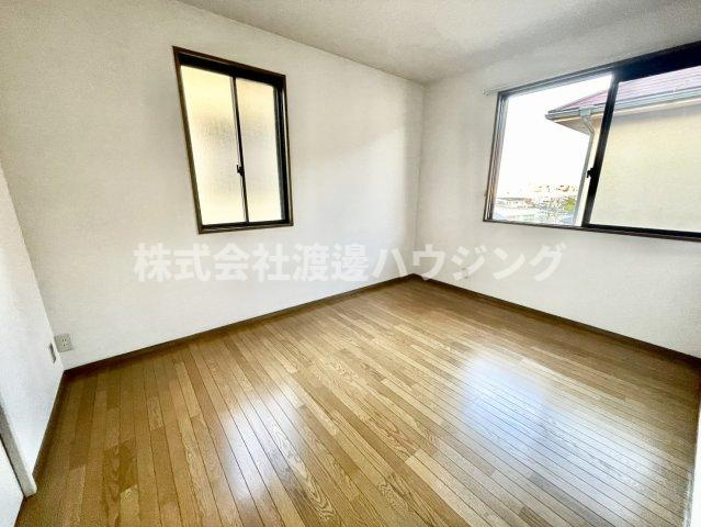 上甲東園4丁目戸建ての居間・リビング