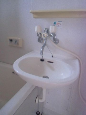 【洗面所】 | ロアジール中村２ | 写真は別のお部屋です。