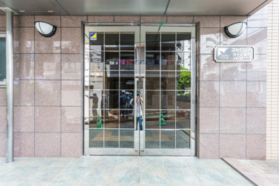 【エントランス】 | スカイコート市ヶ谷柳町