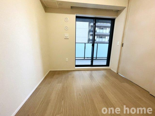 シエリア梅田豊崎の洋室|◆約4.5帖洋室です！東側バルコニーに面した陽光差し込む明るい空間です！
◆【即日内覧会開催中】土日はもちろん！平日の仕事終わりの内覧も可能です！