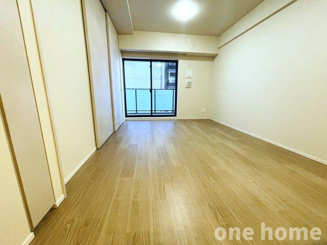 シエリア梅田豊崎の居間・リビング|◆LDK 別角度です！
◆住宅としてはもちろん、ホームオフィス使用も可能です！