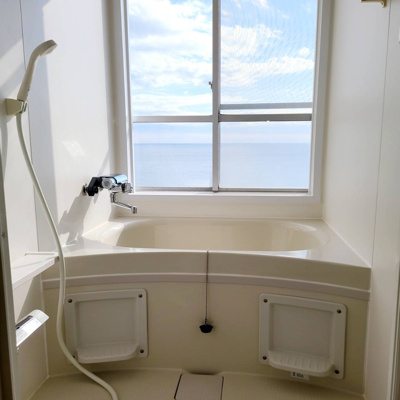 【浴室】 | 東熱海マリンハイツA | お風呂で日々の疲れを落としましょう