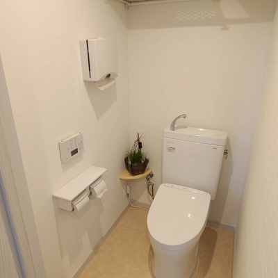 【トイレ】 | 東熱海マリンハイツA | ゆったりとした空間のトイレです