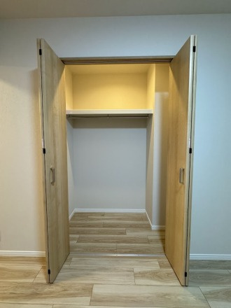 フローレンス呉中通りの駐輪場