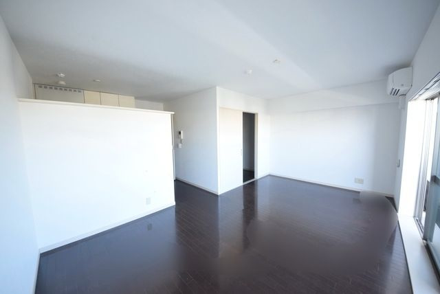 ＦＲＥＡＨＥＩＭ（フレアハイム）の居間・リビング