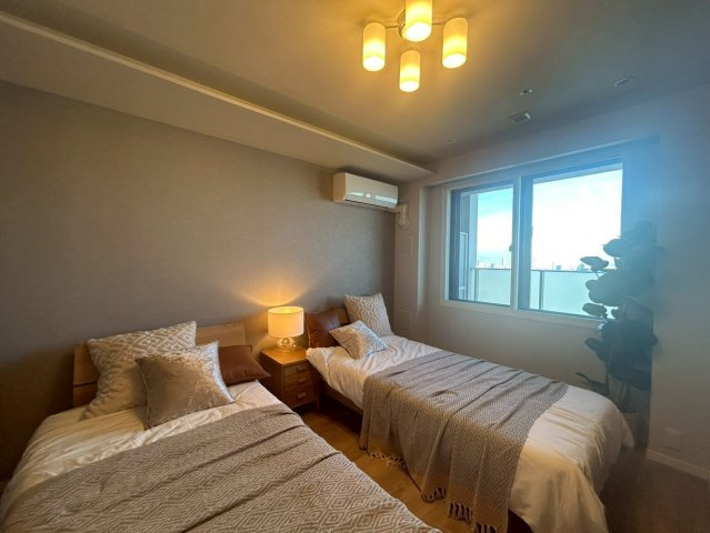 中目黒駅　クロスエアタワー36階　2LDKの寝室