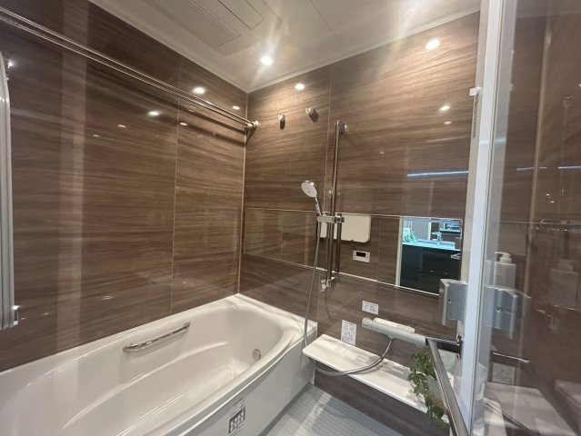 中目黒駅　クロスエアタワー36階　2LDKの浴室