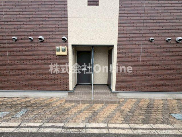 【エントランス】 | レオネクスト上之島