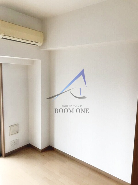 ＡＲＴＥＳＳＩＭＯＡＱＵＡＬＩＮＫＶＩＳＴＡの居間・リビング|洋室のお部屋です。