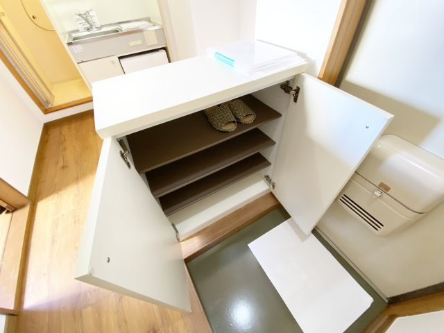 サンシャイン角田Ⅱの玄関|シューズボックスあります！