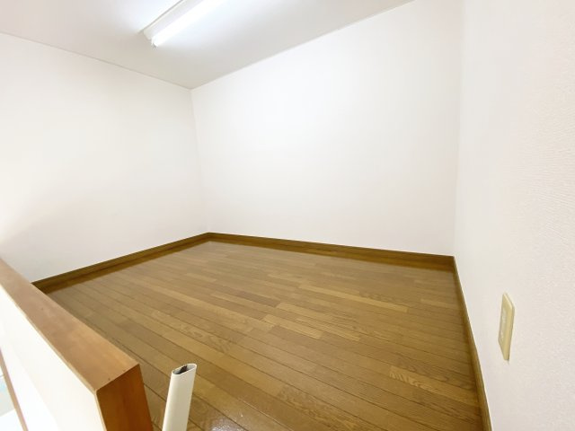サンシャイン角田Ⅱの設備|ロフトは照明あります！