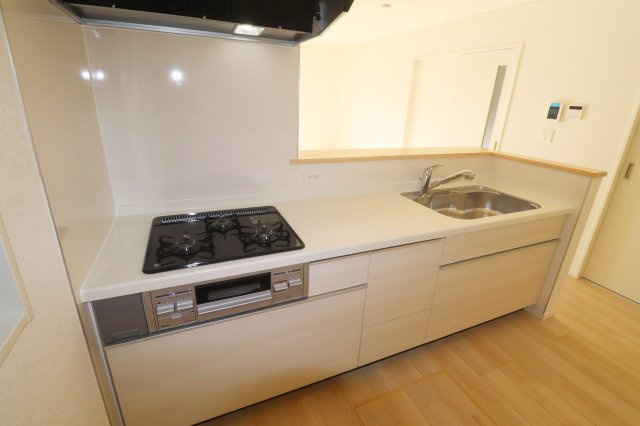 郡山市日和田町字日向　　　2号棟　　　日和田小学校、日和田中学区の居間・リビング|※同社施工例
