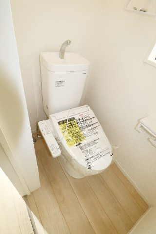 郡山市日和田町字日向　　　2号棟　　　日和田小学校、日和田中学区のトイレ|
