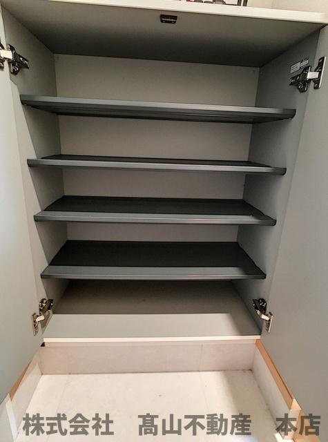 ロイヤルタワー文教の杜の収納