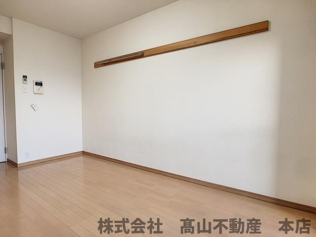 ロイヤルタワー文教の杜の居間・リビング