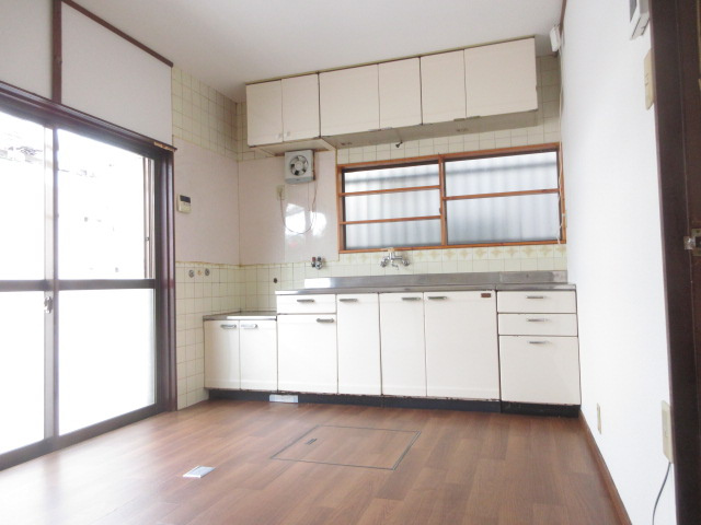 【居間・リビング】