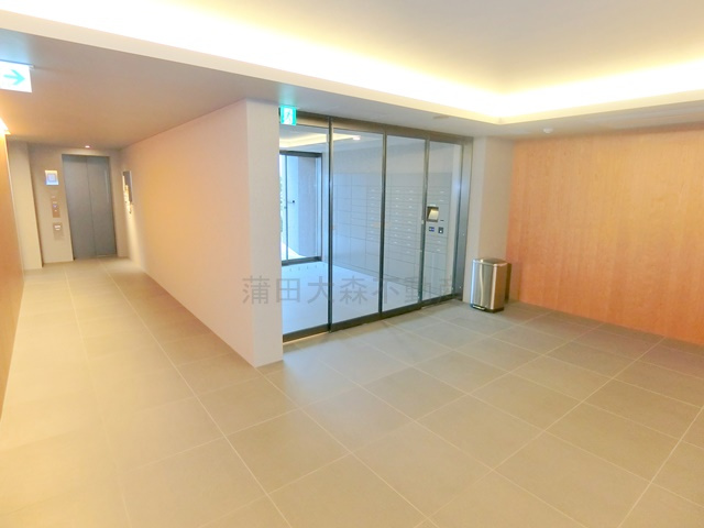 プレディアコート大森山王プレディアコートオオモリサンノウのエントランス