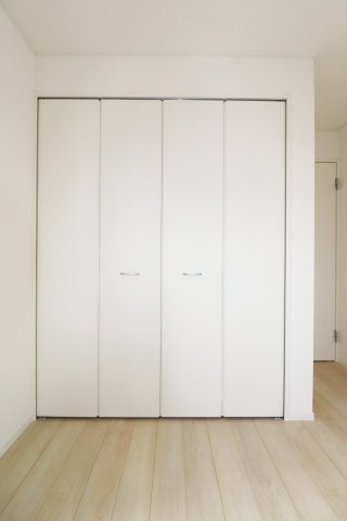 郡山市日和田町字日向　　　3号棟　　　日和田小学校、日和田中学区の収納|※同社施工例
