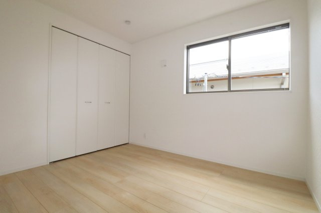 郡山市日和田町字日向　　　3号棟　　　日和田小学校、日和田中学区の洋室|※同社施工例
