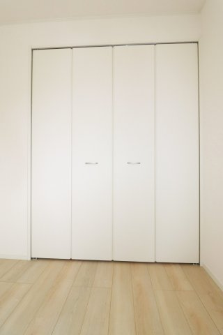 郡山市日和田町字日向　　　3号棟　　　日和田小学校、日和田中学区の収納|※同社施工例
