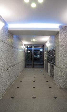 ルーブル中野新井のロビー