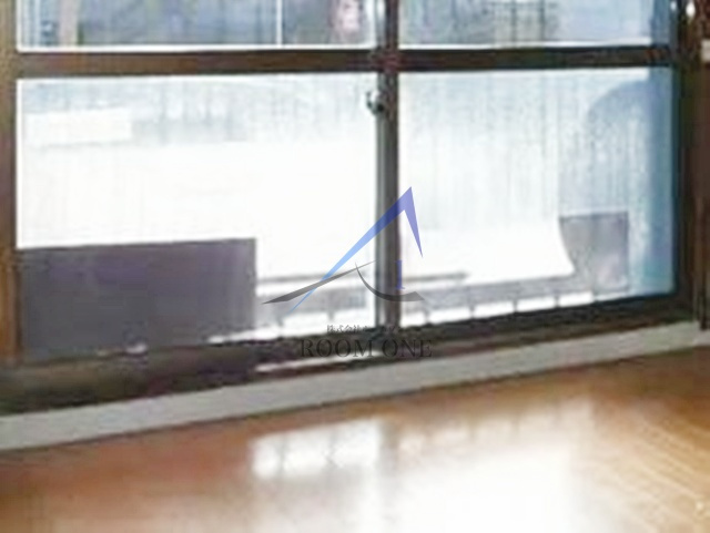 第六小崎ビルのバルコニー|バルコニーです。