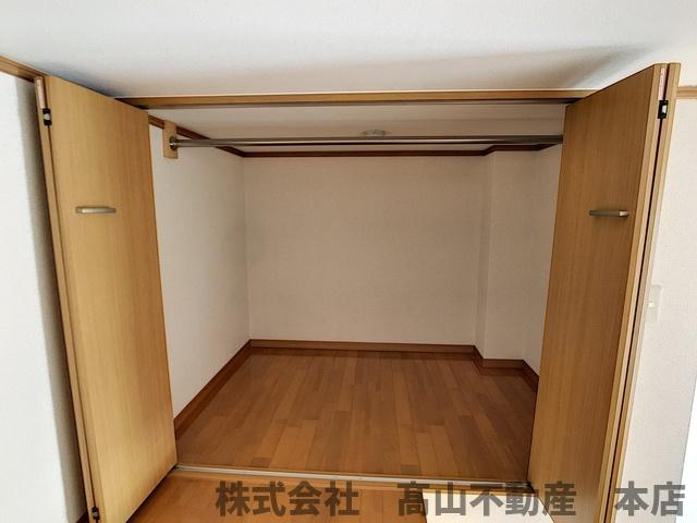 ジェニファー９の収納